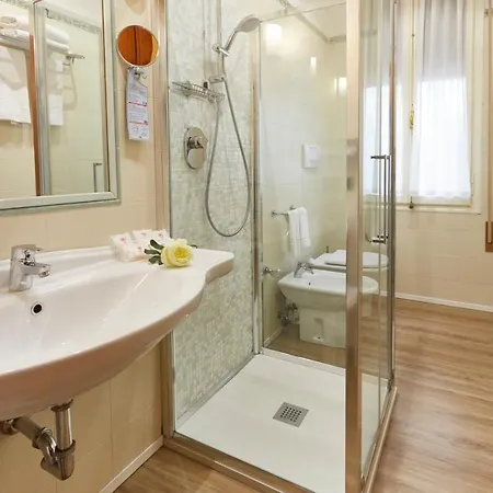 Casa Gardenia Venice - Atika & Atif לינה וארוחת בוקר 3*