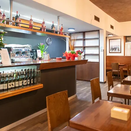 Bed & Breakfast Casa Gardenia Venice - Atika & Atif
