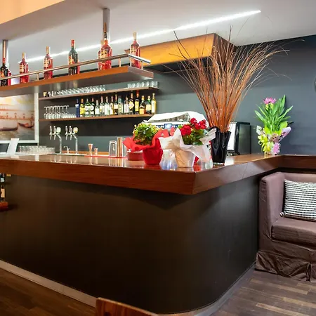 Casa Gardenia Venice - Atika & Atif Bed & Breakfast 3*