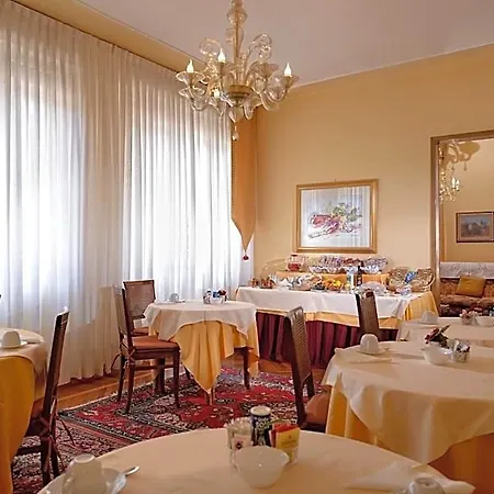 Casa Gardenia - Venice فندق مبيت وإفطار مارغيرا