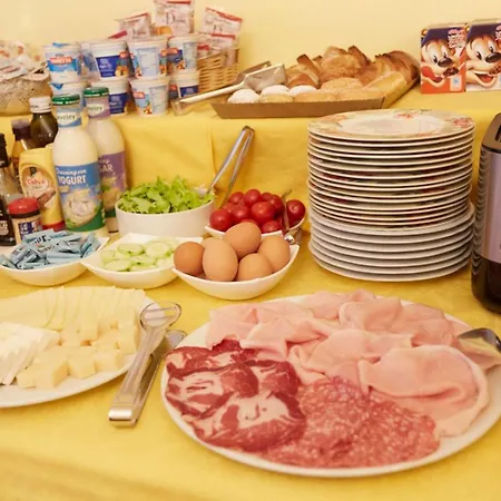 Bed & Breakfast Casa Gardenia Venice - Atika & Atif